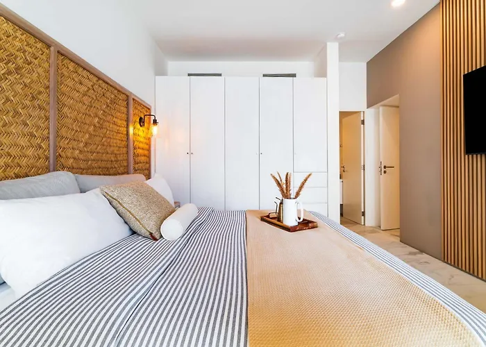 Casa Flor- Opulent, Secure, Serene Cabo Condo, Pool Views! * Cabo San Lucas